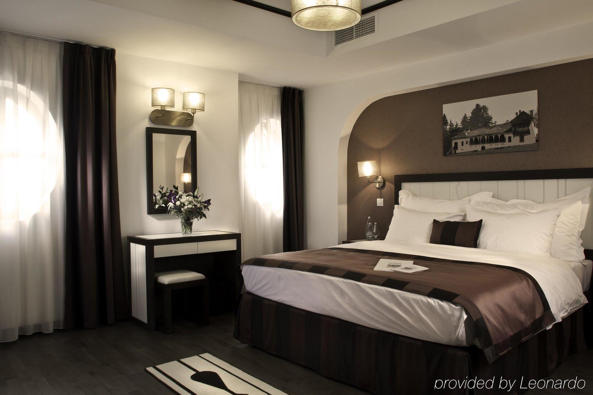 Epoque Hotel - Relais & Chateaux Bucharest Room photo